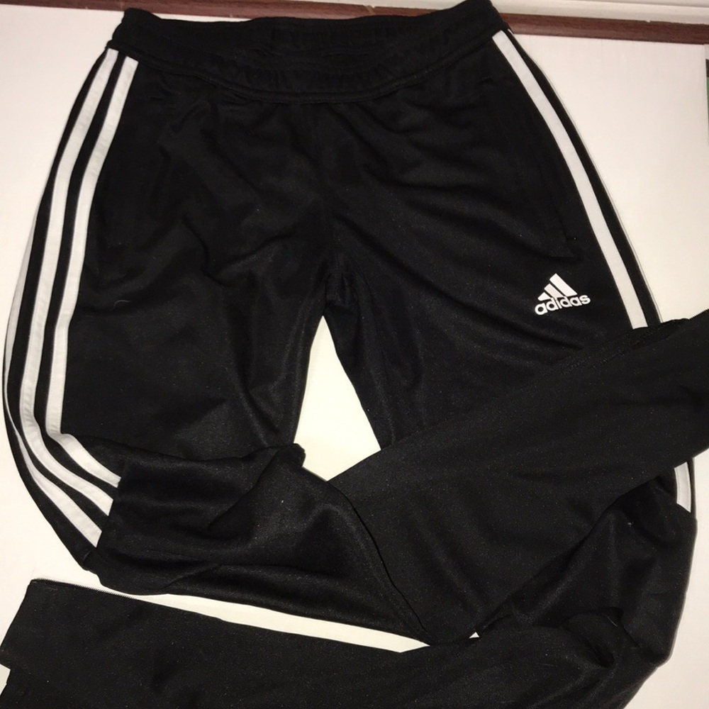 Adidas joggers